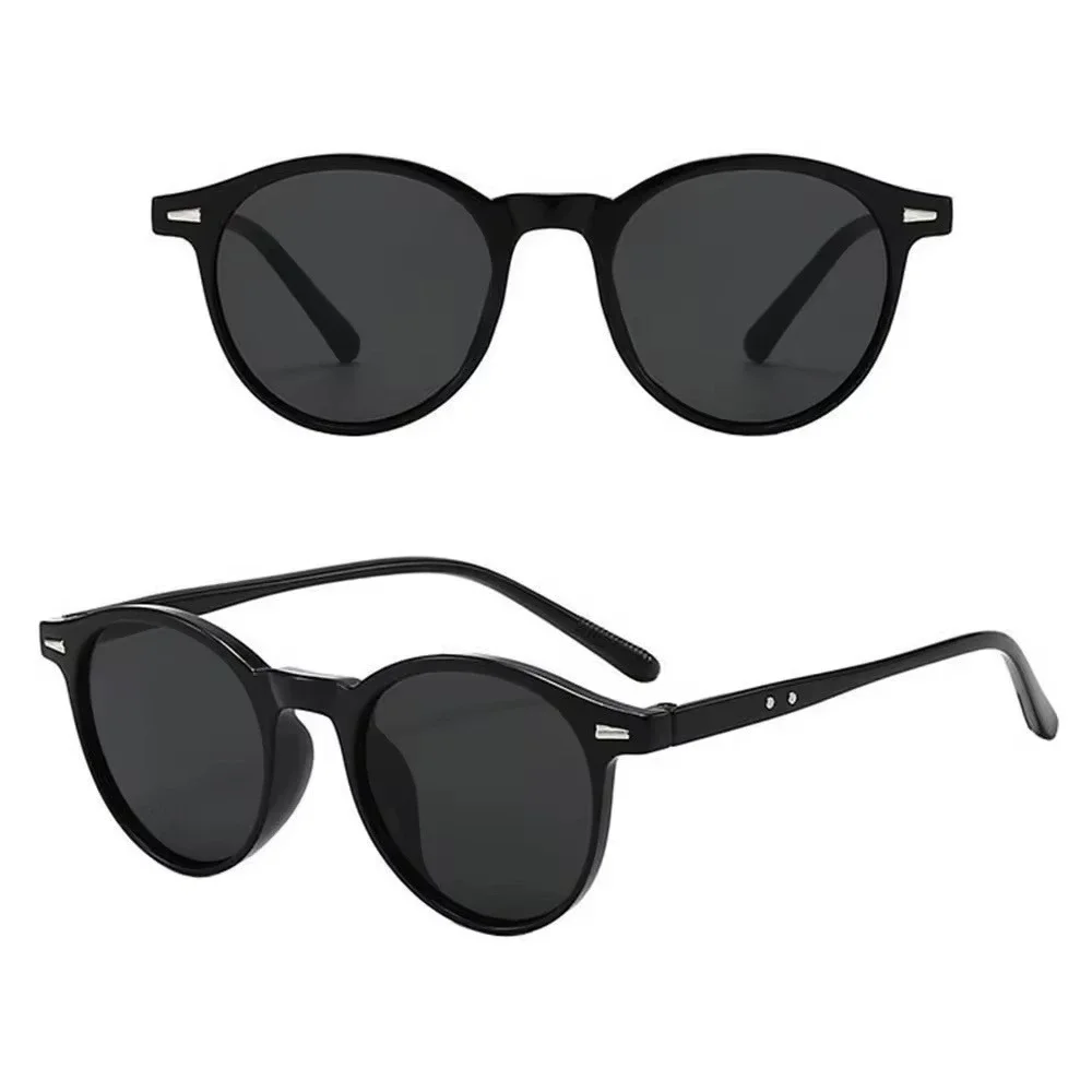 Stylish Retro Men Round Sunglasses Featuring Sleek Black Frames And Dark Lenses
